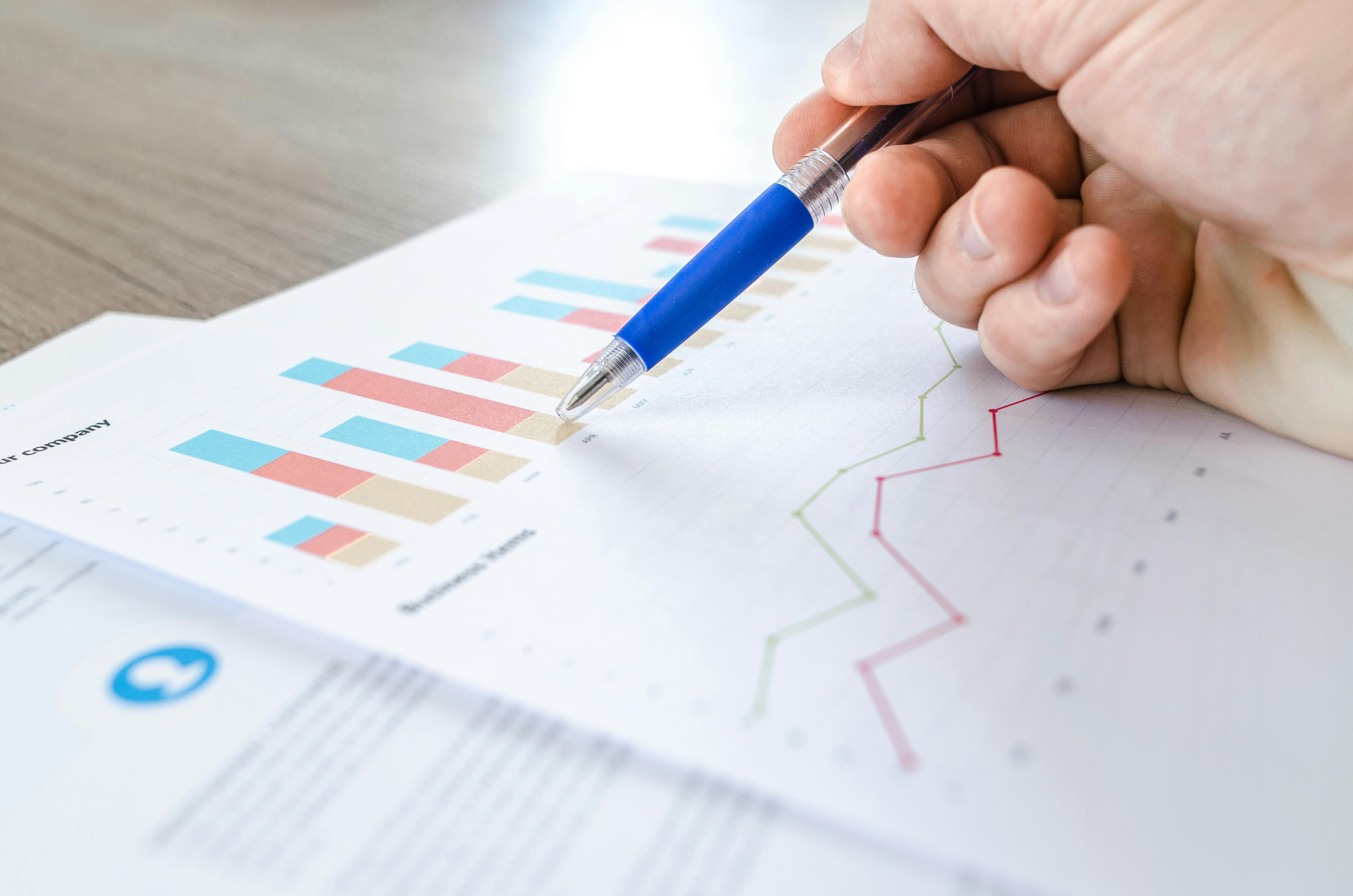Análisis y Optimización de Deudas